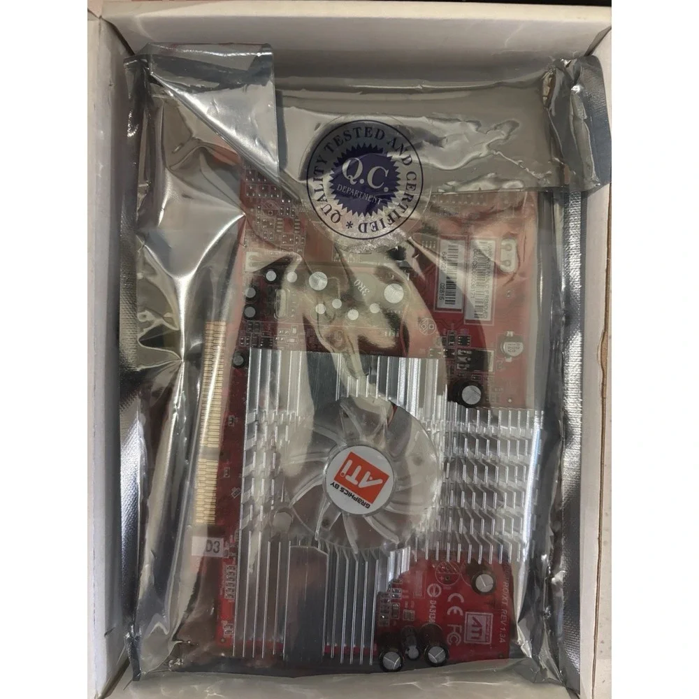 RADEON ATI 9600 XT 256MB Graphics Card Brand New In Box